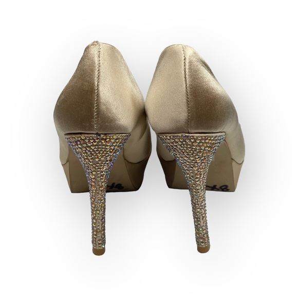 Steve Madden ☀︎︎ Partyy-R Glitter Crystal Platform Stilettos Pumps ☀︎︎ Champagne - Picture 4 of 16